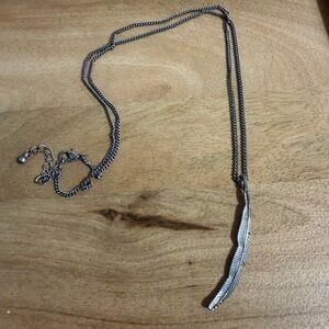 Forever 21 Silver Feather Necklace